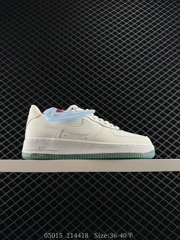Nike Air Force 1 Lifestyle Sneakers – White/Green