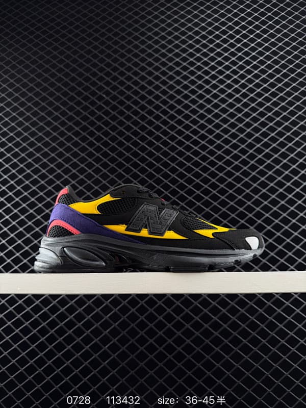 New Balance 2002R Chunky Sneakers – Black/Multicolor