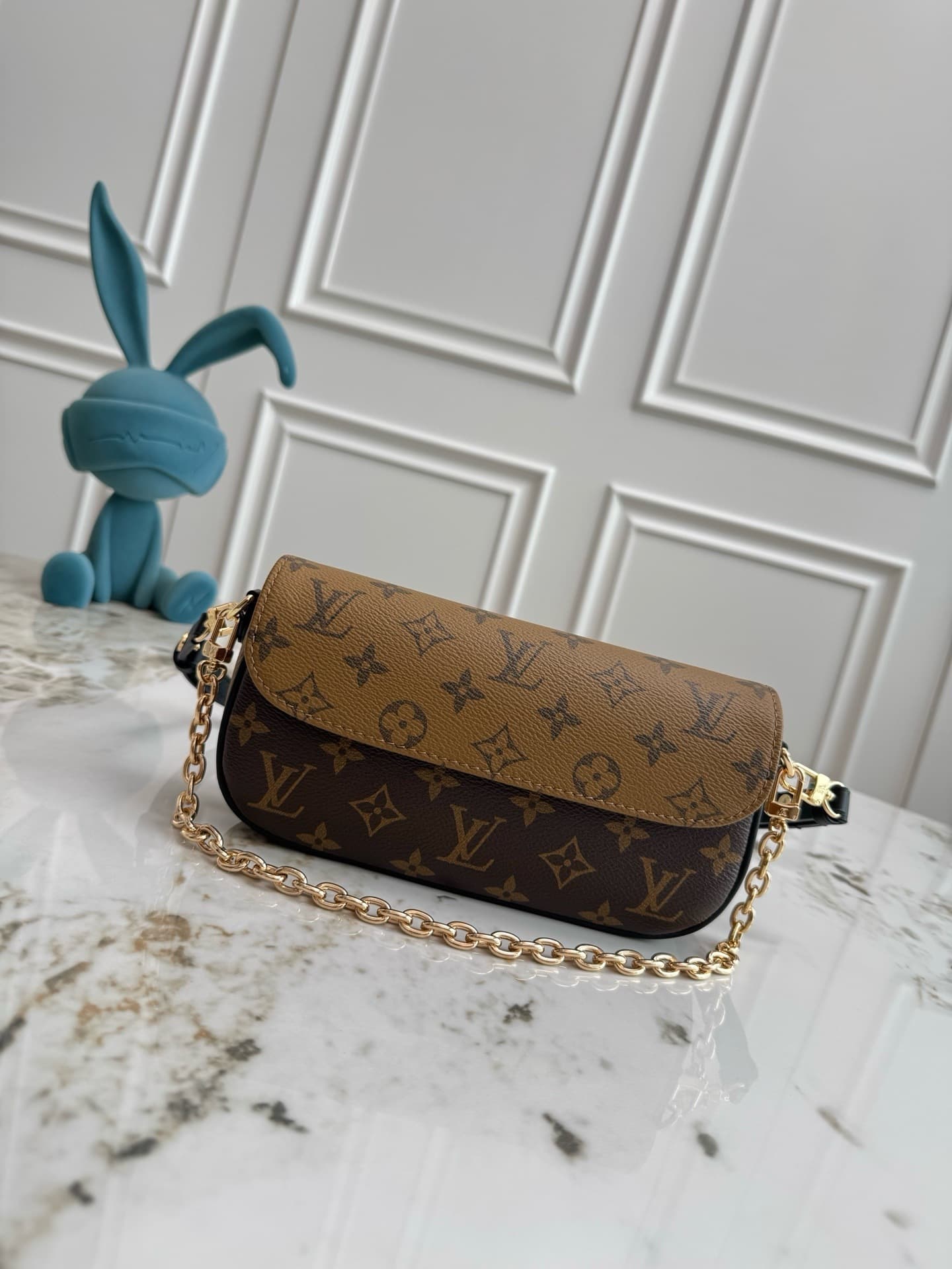 Louis Vuitton Saddle Bag – Brown/Gold