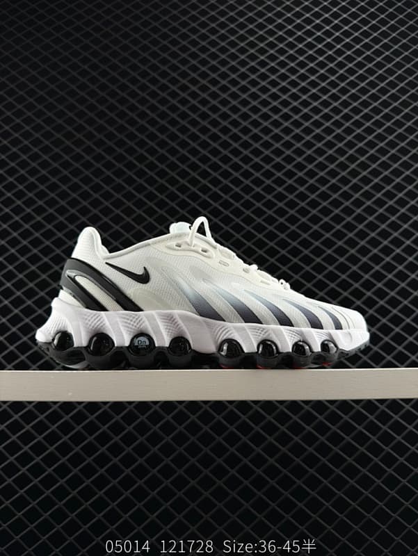 Nike Running Shoes – White/Black