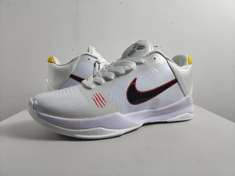 Nike Basketball Shoes – White/Black
