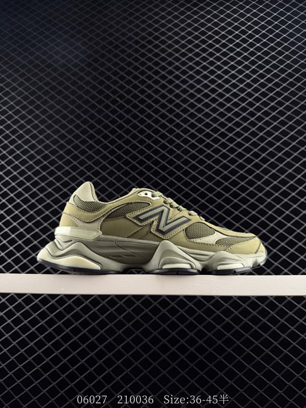 New Balance Chunky Sneakers – Army Green/Beige