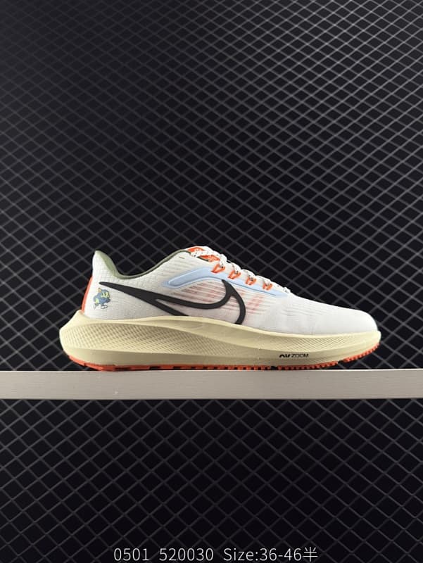 Nike Running Shoes – White/Orange