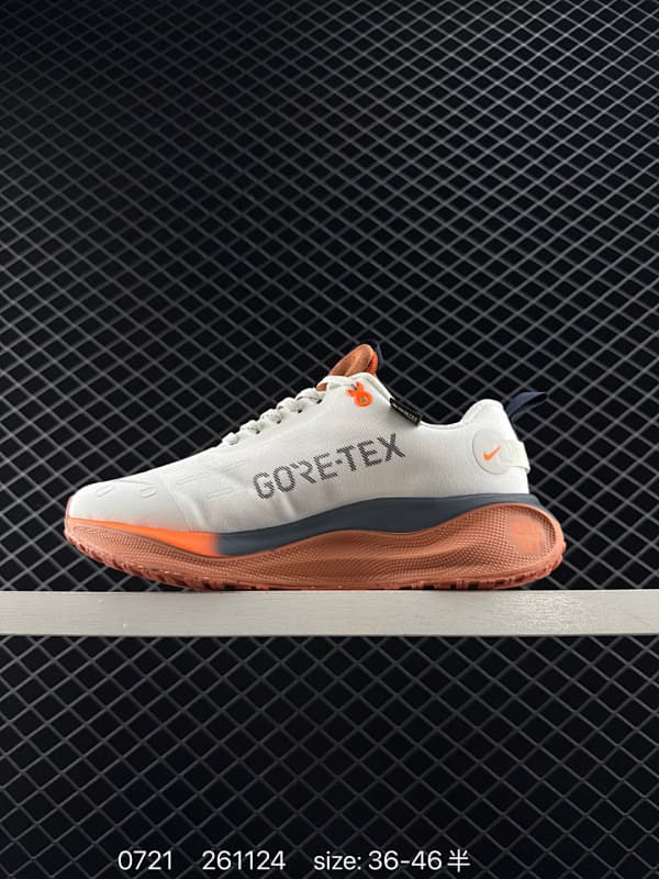 Nike Lifestyle Sneakers – White/Orange