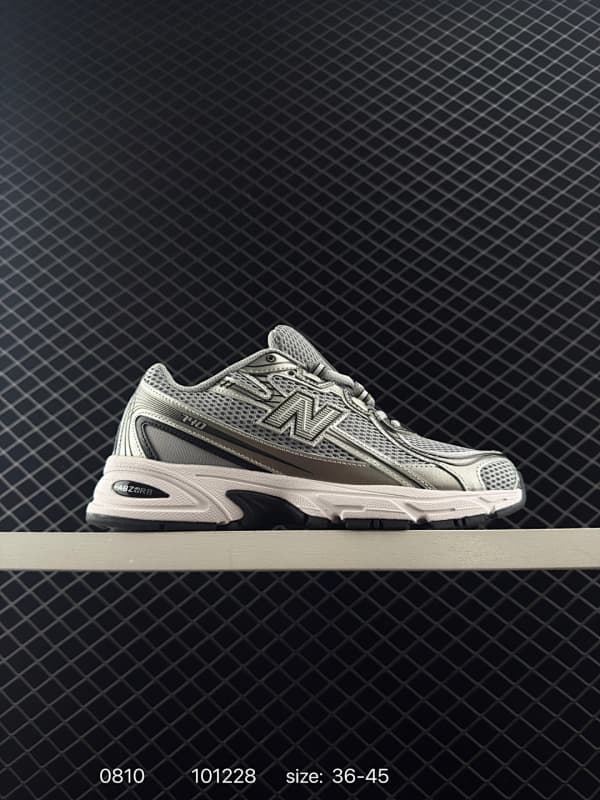 New Balance 140 Lifestyle Sneakers – Gray/White