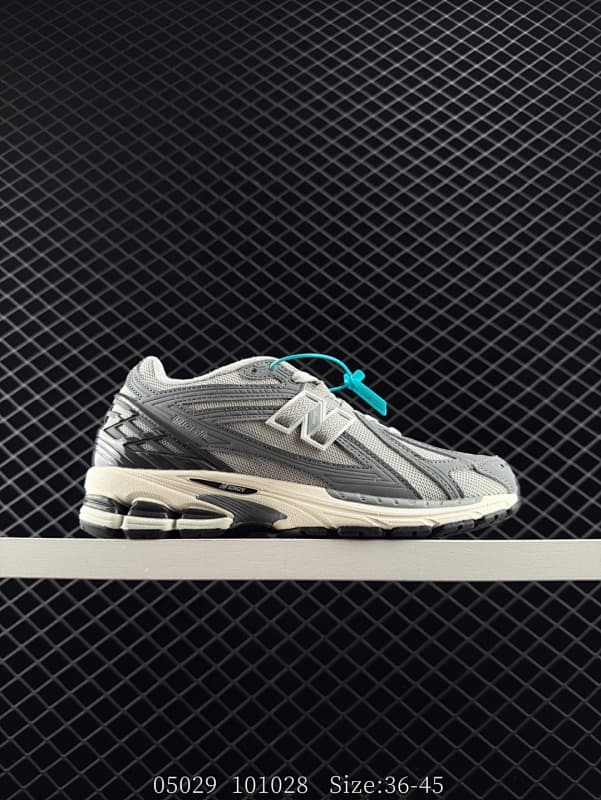 New Balance Lifestyle Sneakers – Gray/White