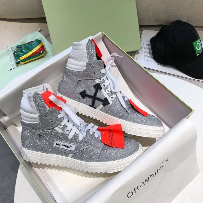 Off-White Lifestyle Sneakers – Gray/White