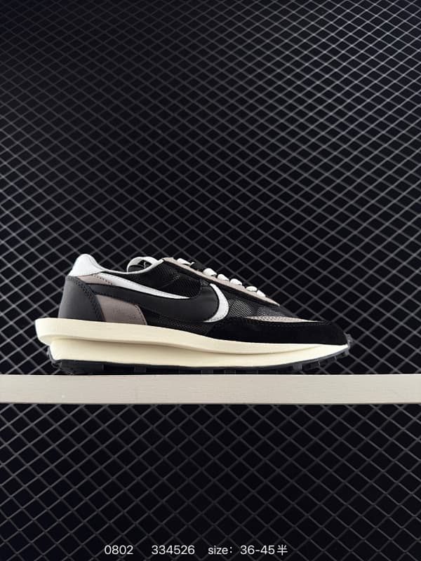 Nike Lifestyle Sneakers – Black/White