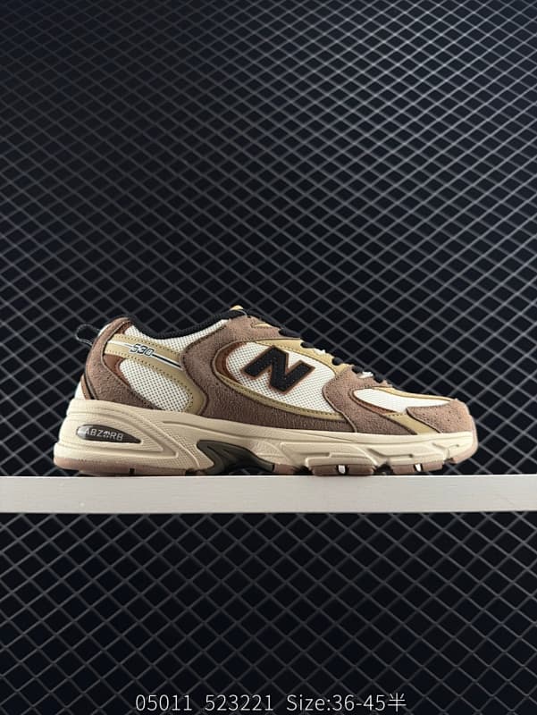 New Balance 530 Chunky Sneakers – Brown/Beige