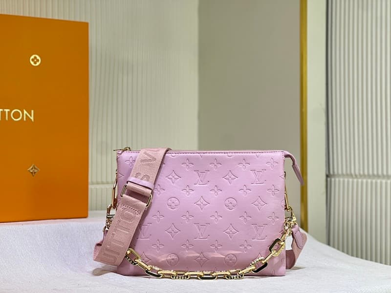 Louis Vuitton Messenger Bag – Pink/Gold
