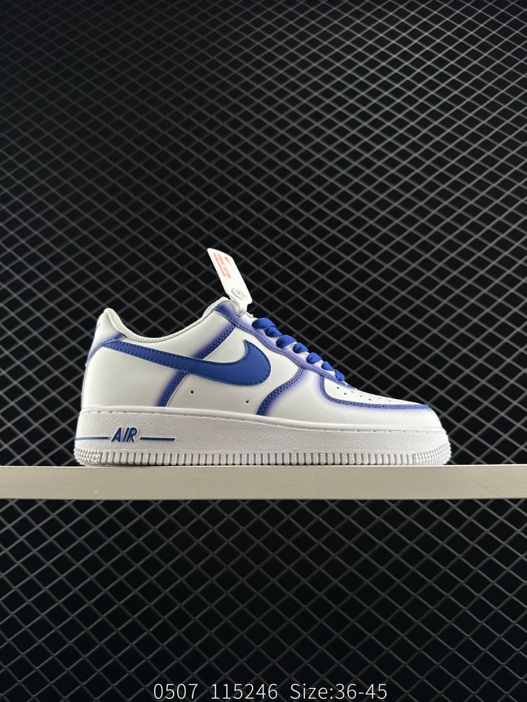 Nike Lifestyle Sneakers – White/Blue