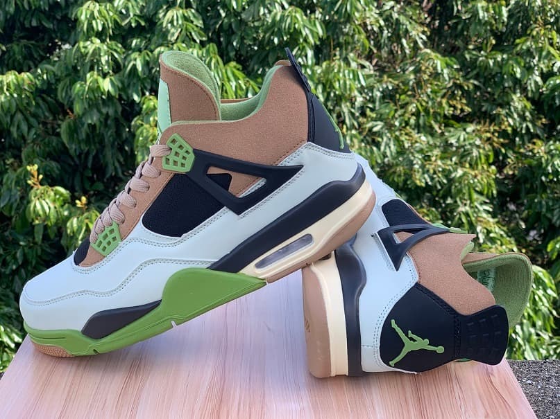 Air Jordan Air Jordan 4 Basketball Shoes – White/Green