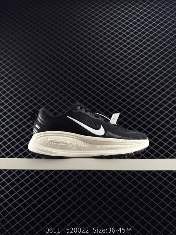Nike ZoomX Running Shoes – Black/White