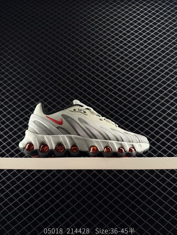 Nike Running Shoes – Gray/Red