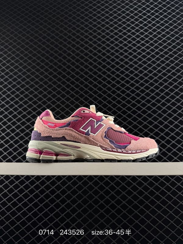 New Balance Chunky Sneakers – Pink/Purple
