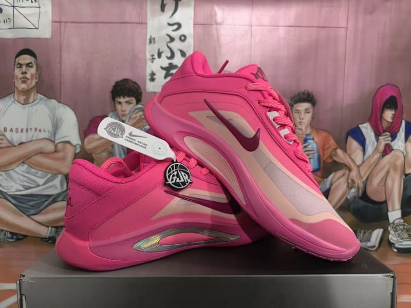 Nike Lifestyle Sneakers – Pink/Beige
