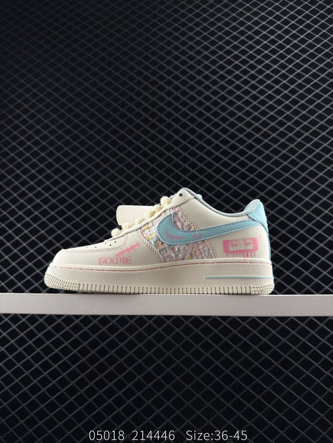 Nike Air Force 1 Lifestyle Sneakers – Beige/Blue