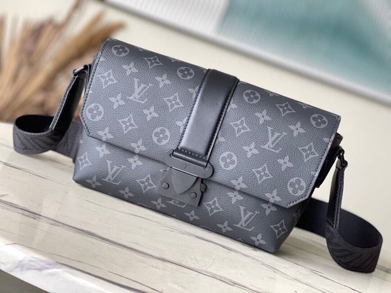 Louis Vuitton Messenger Bag – Gray/Black