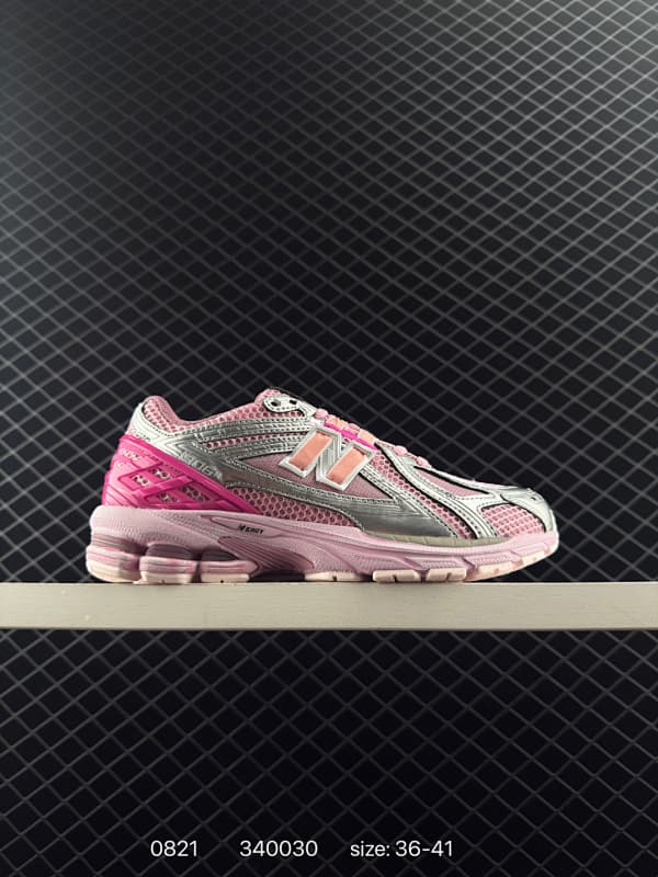 New Balance Running Shoes – Pink/Silver