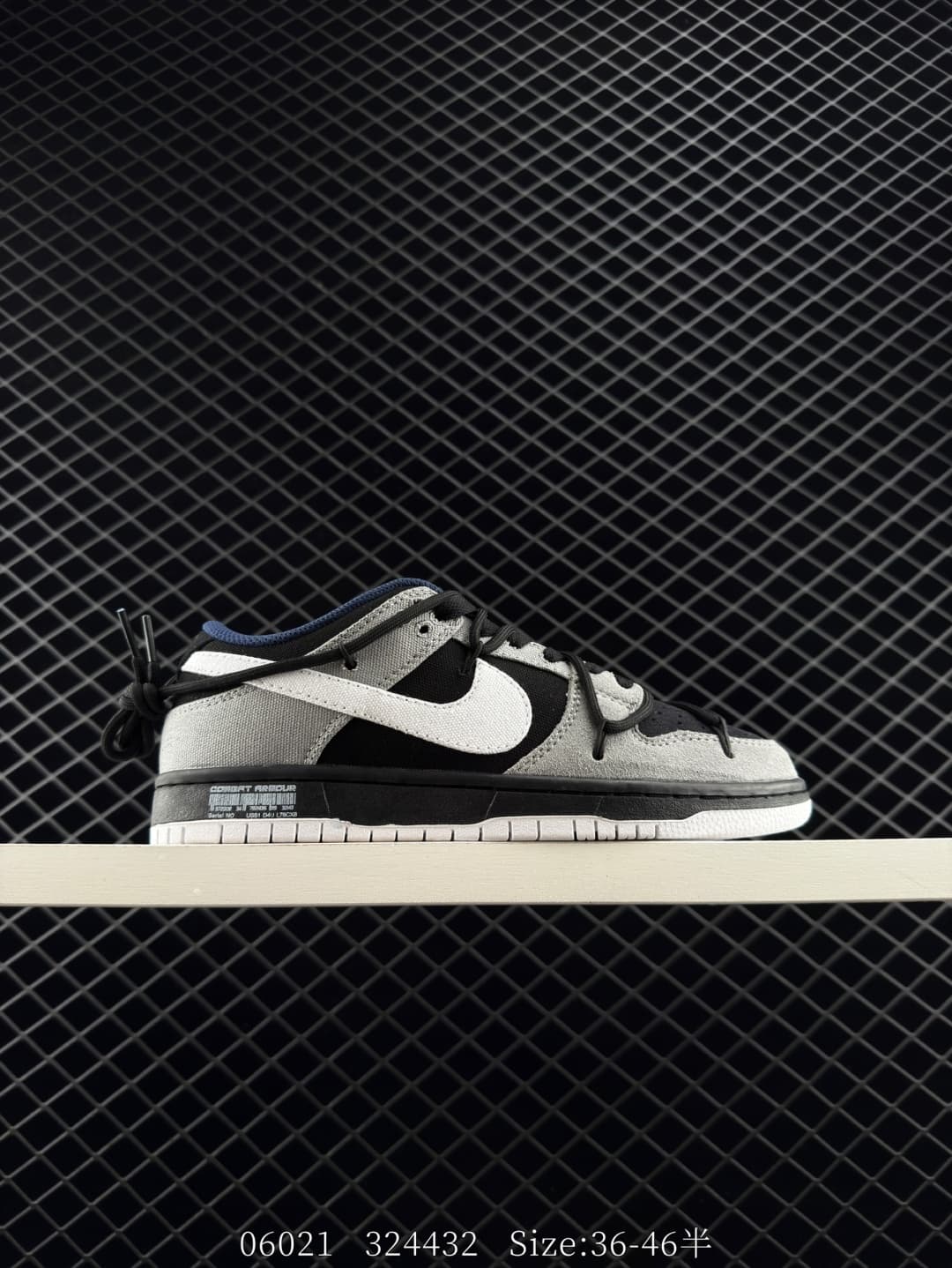 Nike Lifestyle Sneakers – Gray/Black