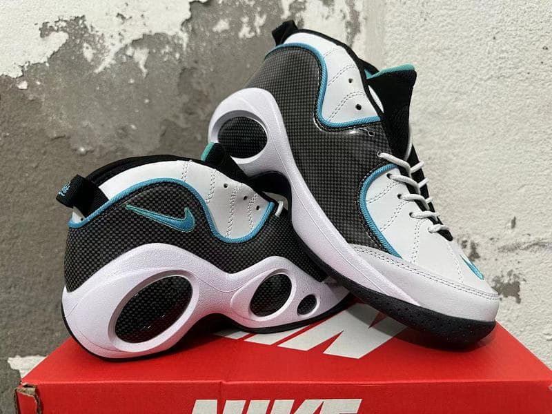 Nike Basketball Shoes – Black/White
