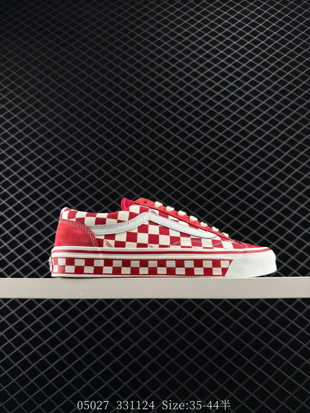 Vans Old Skool Skateboard Shoes – Red/White
