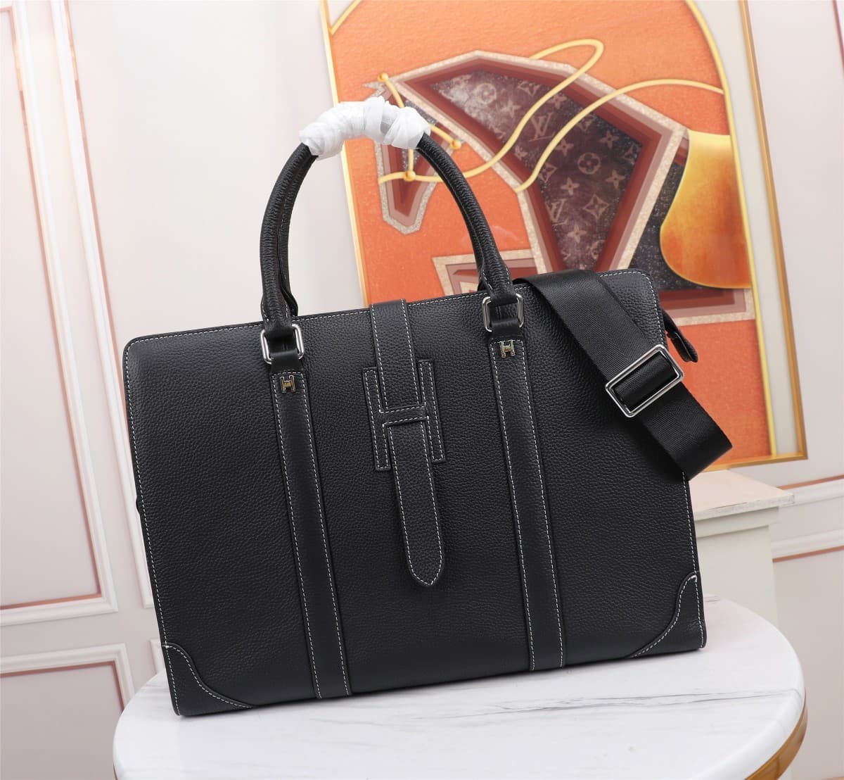 Generic Handbags – Black/White