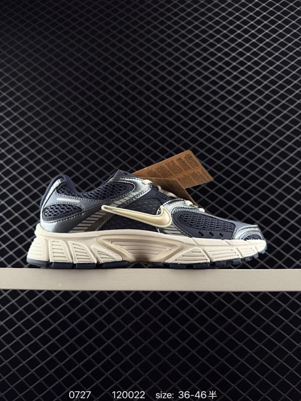 Nike Lifestyle Sneakers – Black/Beige