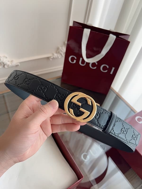Gucci Leather Belt – Black/Gold