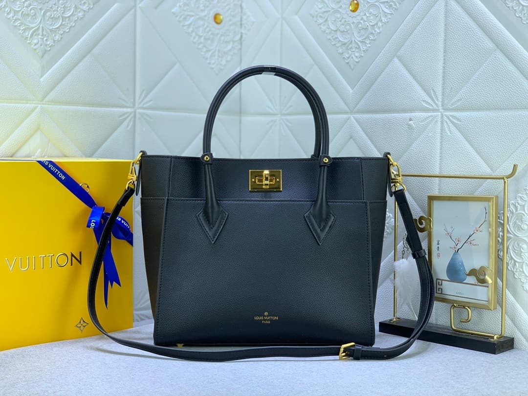 Louis Vuitton Tote Bag – Black/Gold
