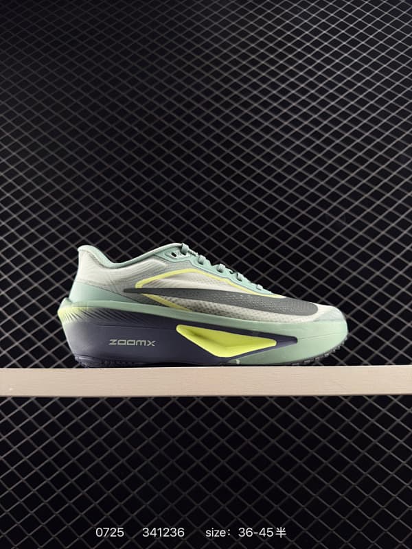 Nike ZoomX Running Shoes – Green/Yellow