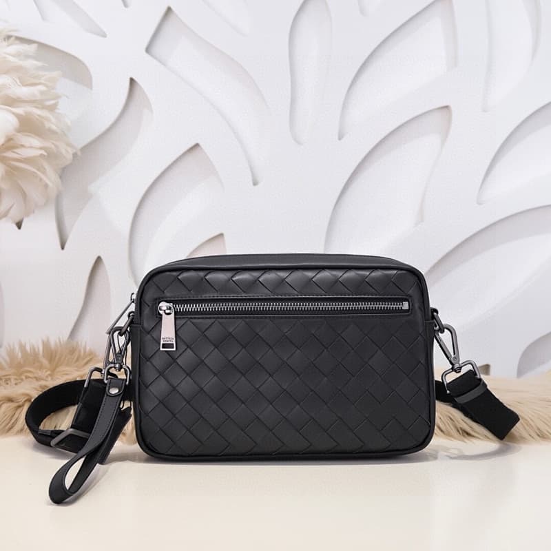 Bottega Veneta Messenger Bag – Black/Silver