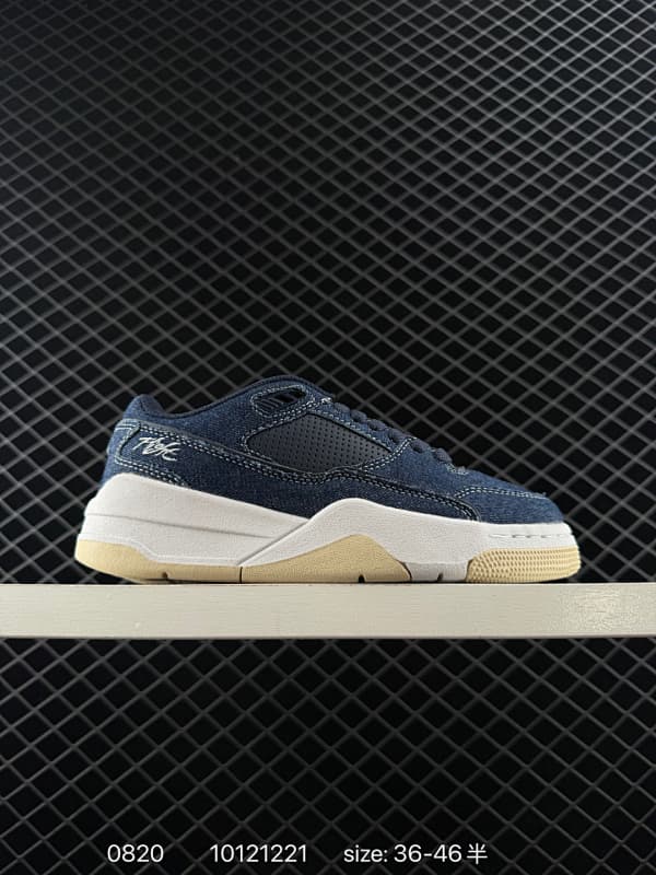 Generic Sneakers – Blue/Beige