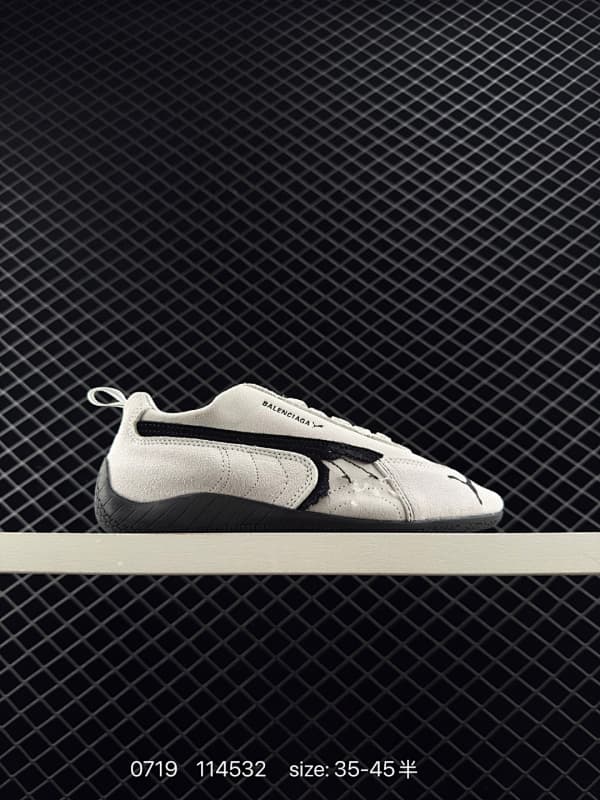 Balenciaga Lifestyle Sneakers – Beige/Black