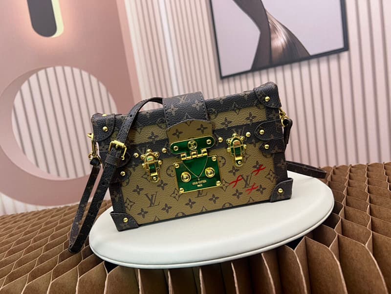 Louis Vuitton Underarm Bag – Brown/Green