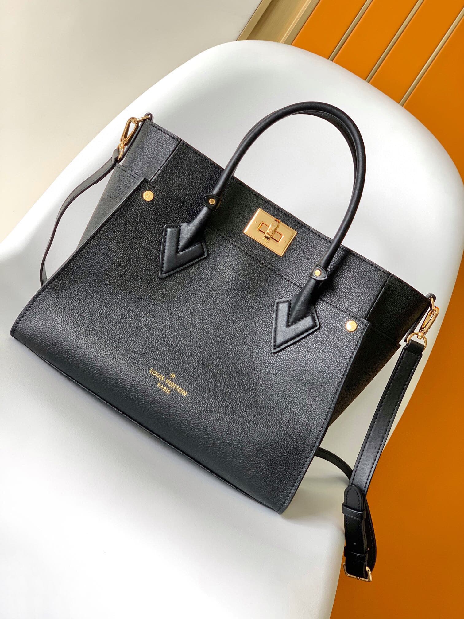 Louis Vuitton Tote Bag – Black/Gold
