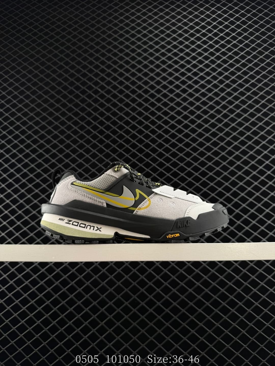 Nike ZoomX Chunky Sneakers – Gray/Black