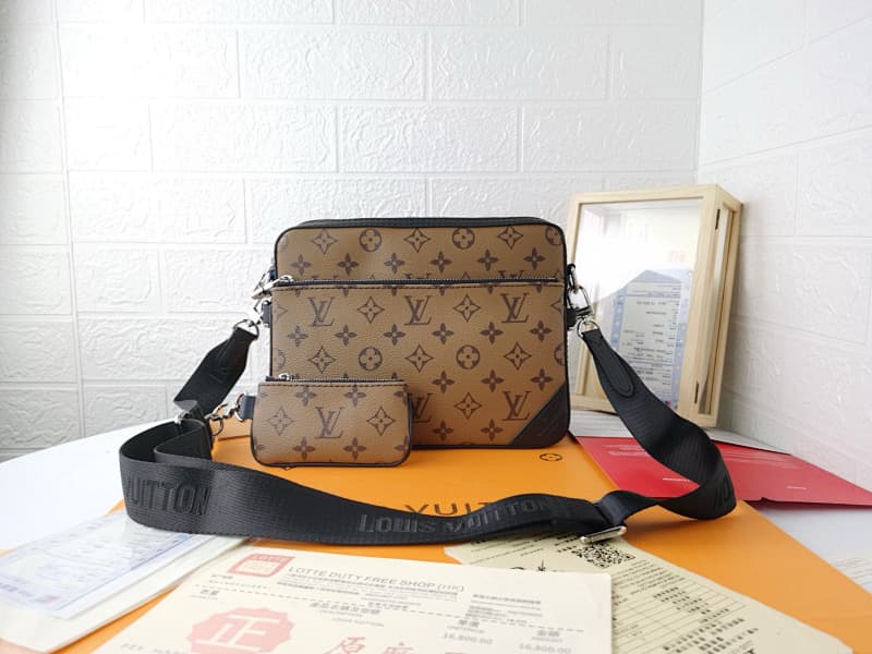 Louis Vuitton Messenger Bag – Brown/Black