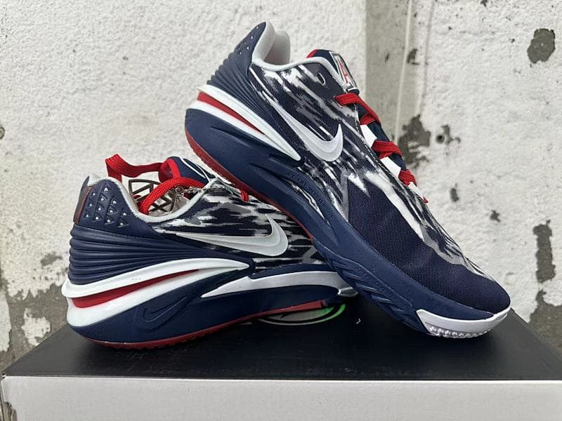 Nike Basketball Shoes – Navy/Red
