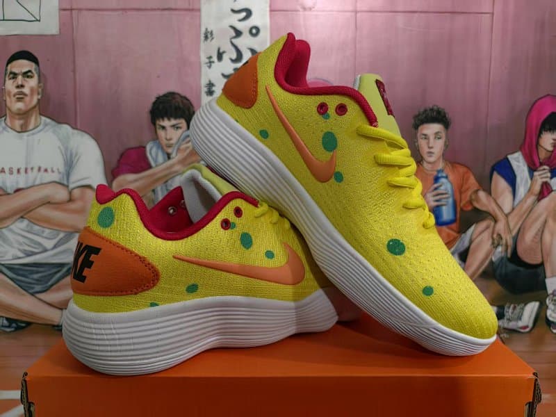 Nike Lifestyle Sneakers – Yellow/Orange