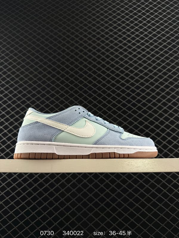 Nike Dunk Low Lifestyle Sneakers – Blue/Green