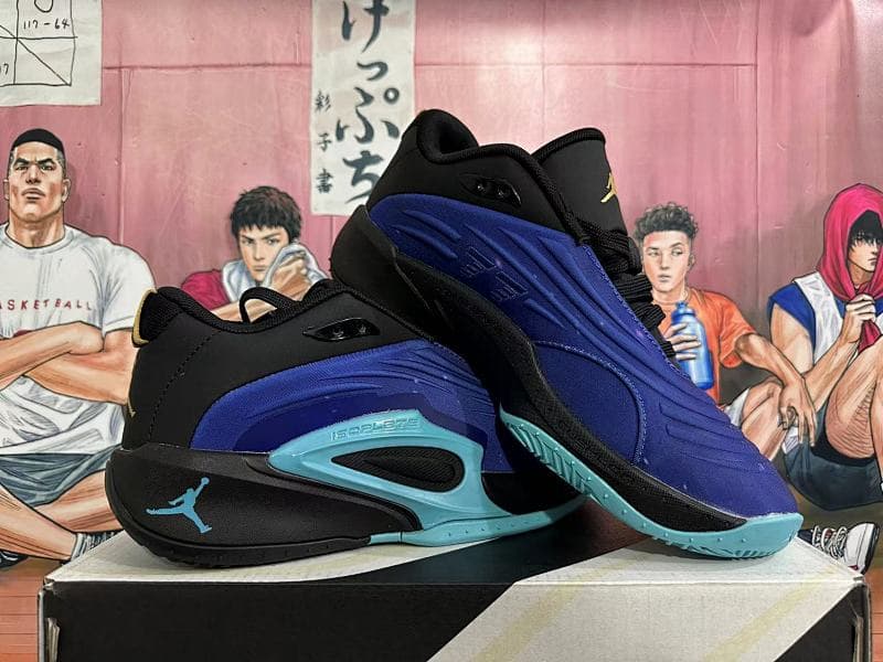 Air Jordan Basketball Shoes – Blue/Black