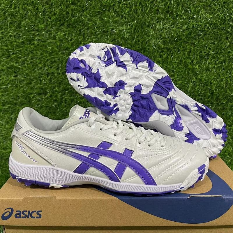 ASICS Japan Artificial-Grass Soccer Shoes – White/Purple