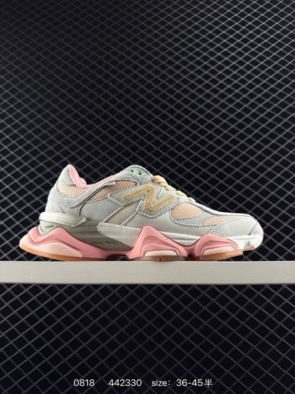 New Balance 442330 Chunky Sneakers – Gray/Pink